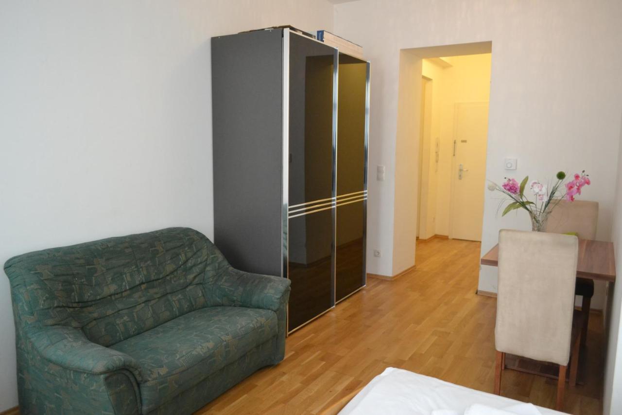 Goldfisch Apartment Taborstrasse Vienne Extérieur photo
